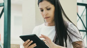 What to Expect When Using an Online Content Removal Service in the UK